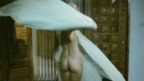 Pic: Isa Haller in Dirndljagd am Kilimandscharo