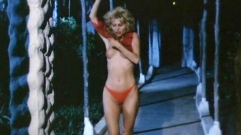 Pic: Isa Haller in Dirndljagd am Kilimandscharo