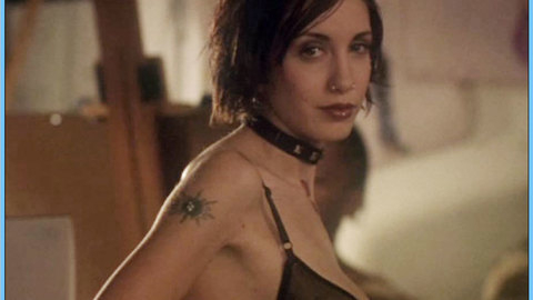 Pic: Juleah Weikel in 100 Women (2002)