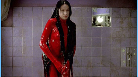 Pic: Yvette Duncan in Garage Days