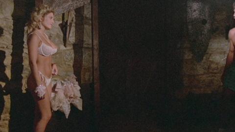 Pic: Lisa Lörient in Pretty Smart (1987)