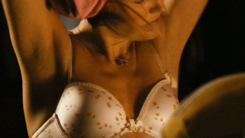 Pic: Malin Åkerman in Cottage Country