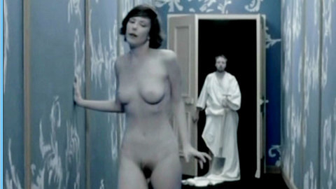 Pic: Anne von Keller in 7 1/2 Frauen