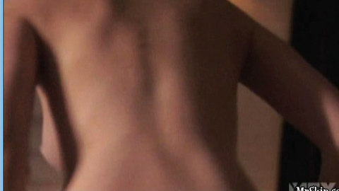 Pic: Laura Allen in Dirt