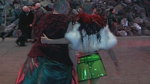 Pic: Ève Salvail in The Fifth Element
