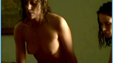 Pic: Ulrike C. Tscharre in Schöne Frauen