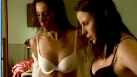 Pic: Ulrike C. Tscharre in Schöne Frauen