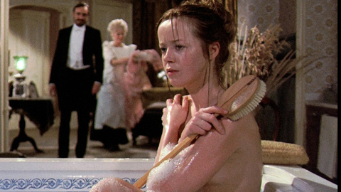 Pic: Angharad Rees in Hands of the Ripper