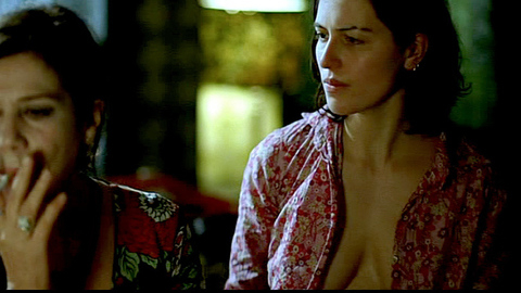 Pic: Esther Zimmering in Vivere