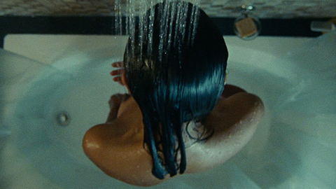Pic: Zoe Saldana in Colombiana