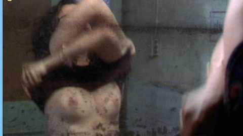 Pic: Thaimí Alvariño in The Waiting List