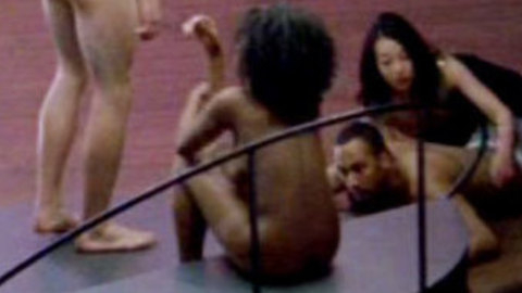 Pic: Leona Philippo in Phileine zegt sorry