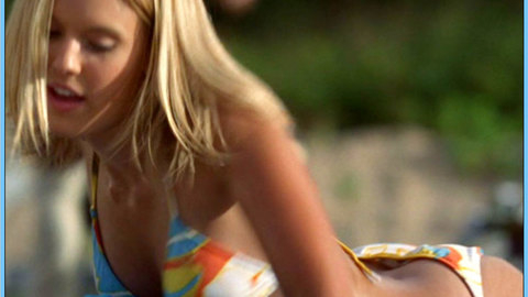 Pic: Maggie Grace in Lost