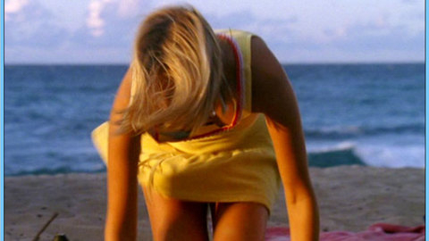 Pic: Maggie Grace in Lost