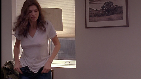 Pic: Lake Bell in How to Make It in America