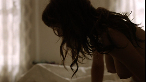 Pic: Lake Bell in How to Make It in America