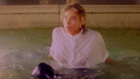 Pic: Grace De Capitani in Embrasse-moi vite!