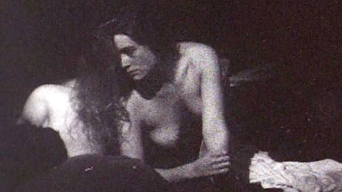 Pic: Ali Thomas in Night Owl