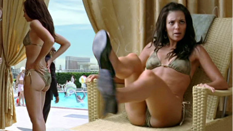 Pic: Saba Homayoon in Dr. Vegas