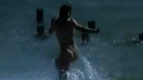 Pic: Vanessa Vaylord in Marche pas sur mes lacets