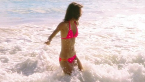 Pic: Grace Park in Hawaii Five-0