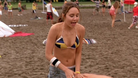 Pic: Amanda Bynes in She's the Man