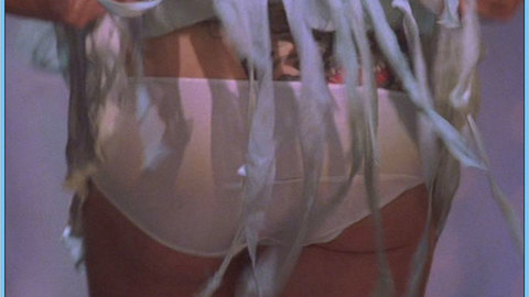 Pic: Eden Rountree in Traffic null