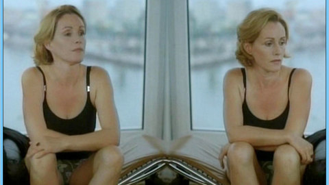 Pic: Sabine Bach in Venus im Netz (2001)