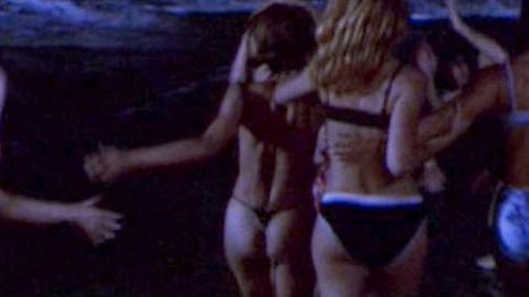 Pic: Vanessa Parise in Kiss the Bride (2002)