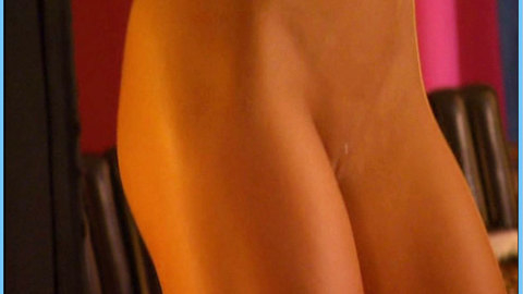 Pic: Kendra Wilkinson in The Girls Next Door