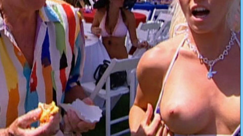 Pic: Kendra Wilkinson in The Girls Next Door