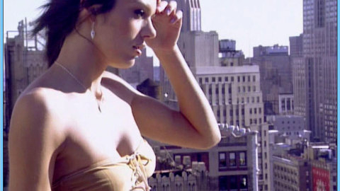 Pic: Adrianne Curry in America's Next Top Model