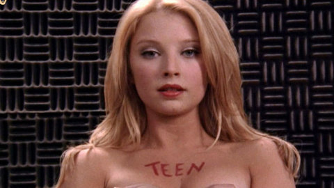 Pic: Elisabeth Harnois in One Tree Hill