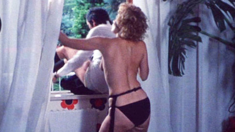 Pic: Francesca Romana Coluzzi in La compagna di banco