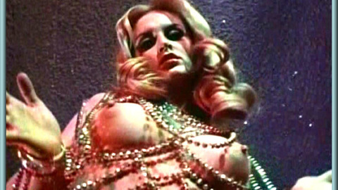 Pic: Joey DuPrez in Love Me Like I Do