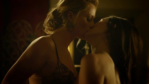 Pic: Kate Levering in Breaking the Girls