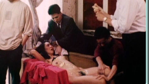 Pic: Yuet Sin Lee in China Dolls