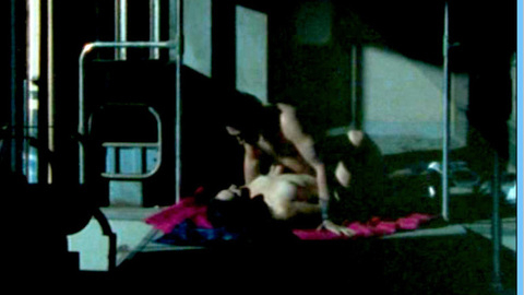 Pic: Tamara Acosta in Azul y blanco