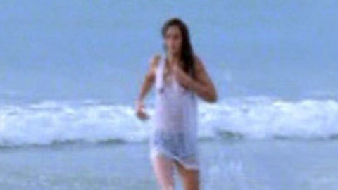 Pic: Jennifer Decker in L' amour dangereux