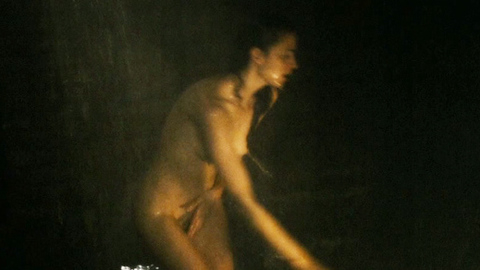 Pic: Agnieszka Grochowska in In Darkness