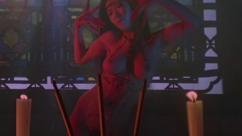Pic: Tanny Tien-Ni in Hex