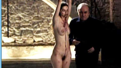 Pic: Rebeca Alemany in Rojo sangre