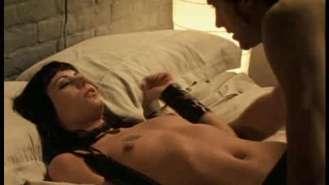 Pic: Shannon Novak in Show Me Yours