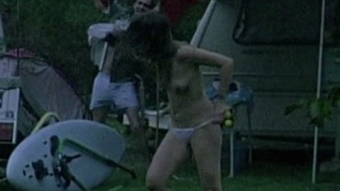 Pic: Mélanie Laurent in Je vais bien, ne t'en fais pas