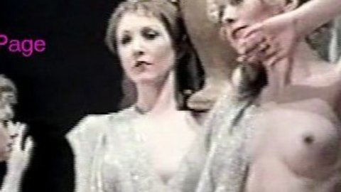 Pic: Patricia Hodge in The One and Only Phyllis Dixey