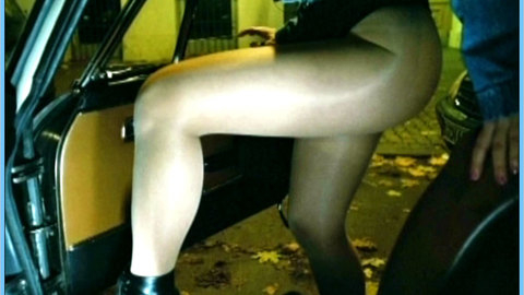 Pic: Stefanie Friedland in Stillstand