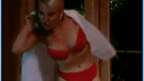 Pic: Zoe Lucker in Footballers' Wives