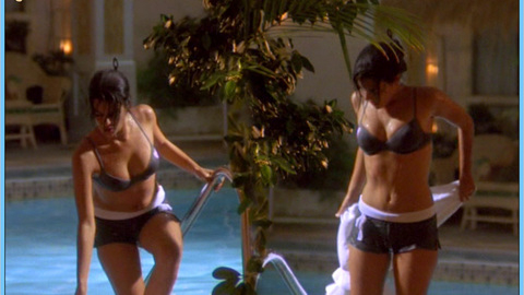 Pic: Bianca Guaccero in Hollywood Flies