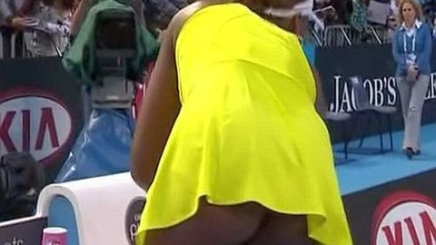 Pic: Venus Williams in 2010 Australian Open