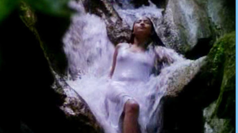 Pic: Nika Madrid in Hamog sa Bukang Liwayway